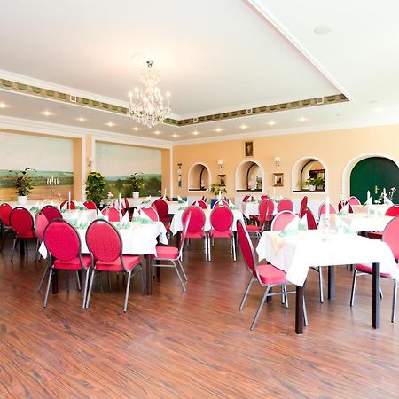 Gastwirtschaft & Hotel Hallescher Anger ناومبورغ المظهر الخارجي الصورة
